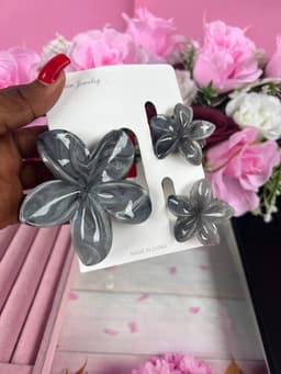 Floral jewelry set